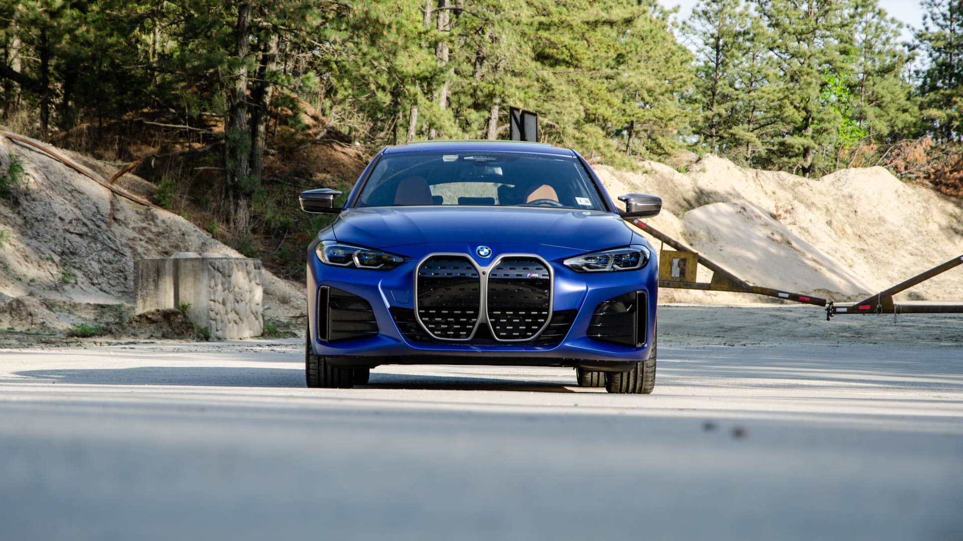 Neue Klasse BMW i4 Coupe and i4 Convertible to Launch in 2028