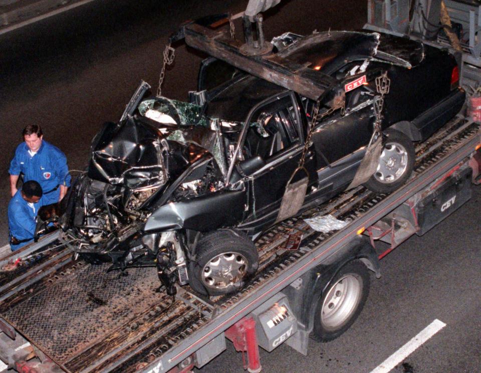 The Owner of the Mercedes Princess Diana Died in Want the Car Back