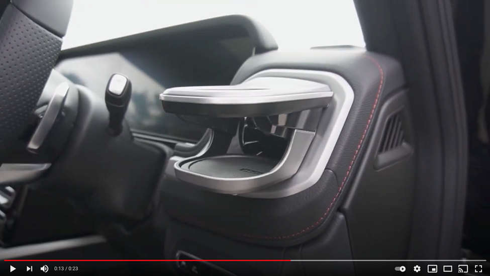 AZUTO: Cup holder for Mercedes G-Class