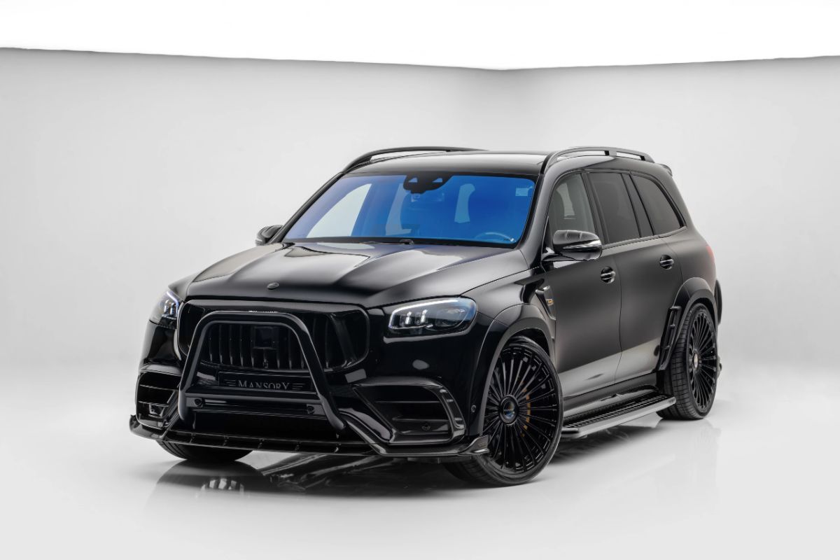 Mansory Squeezes More Oomph in the Mercedes-AMG GLS 63