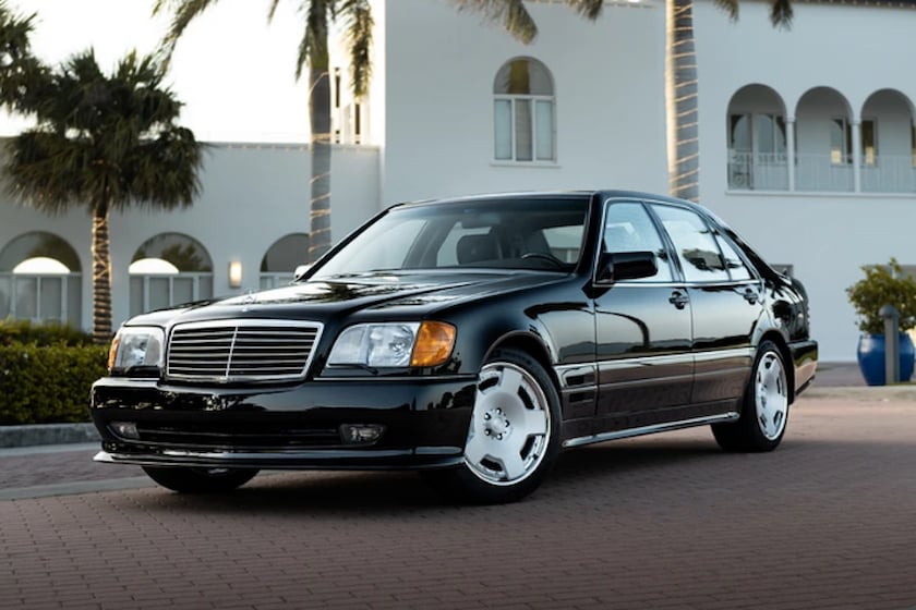 Renntech Gives the 1992 S-Class a Restomod and a Power Boost