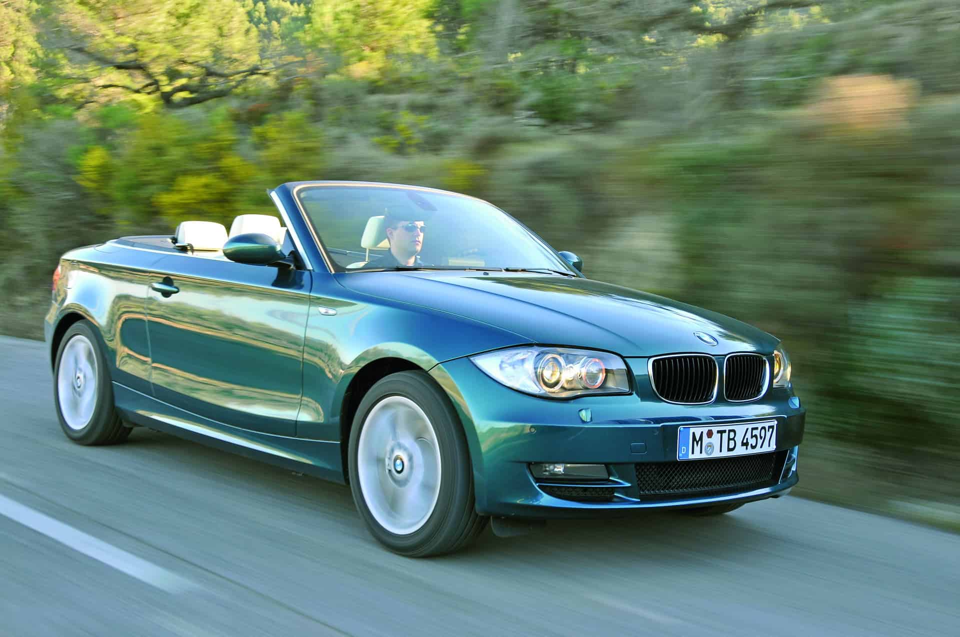 BMW 1 Series Convertible With V8 Swap Goes Flat Out On The Autobahn