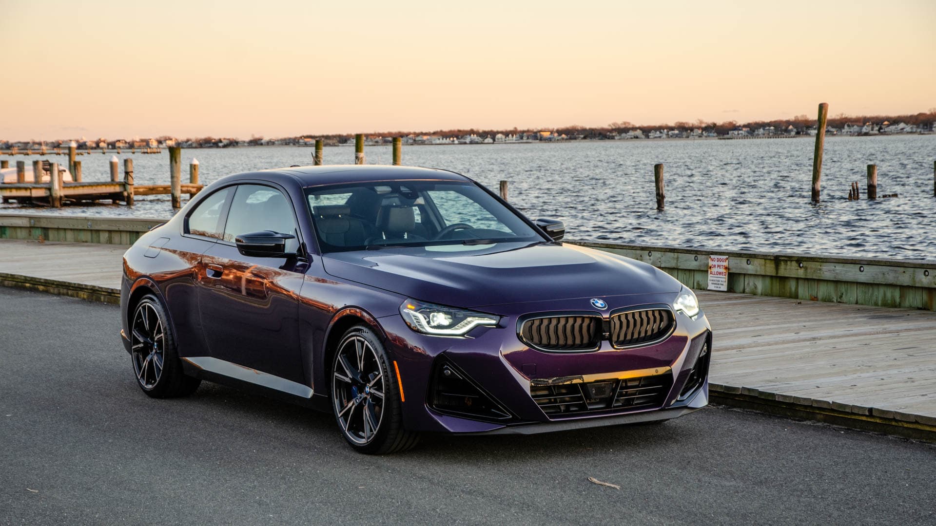 VIDEO: Which is the Better Buy: BMW M240i vs Porsche 991 911 Carrera 4S?