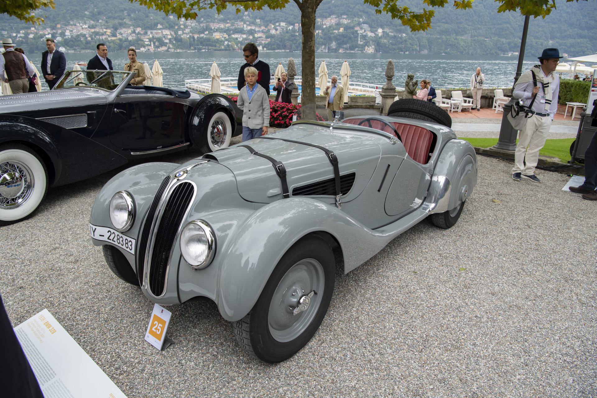 Bavarian Legends Collection Showcases BMWs Old and New