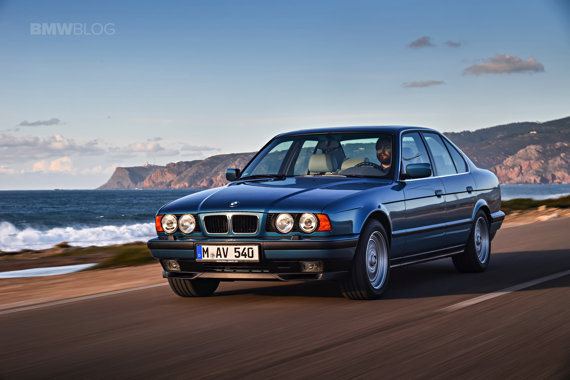 Turbocharged BMW 5 Series E34 Puts Down 560 HP At The Wheels