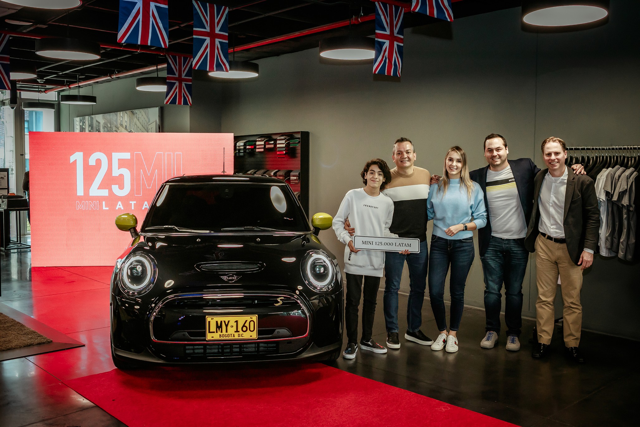 MINI Celebrates Selling 125,000 Cars In Latin America