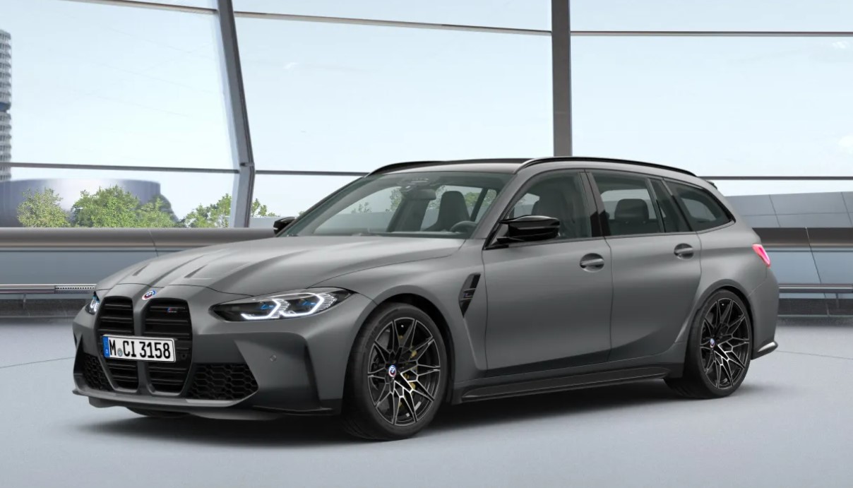 2023 BMW M3 Touring With Individual Paint, Bucket Seats Looks Extra Special
