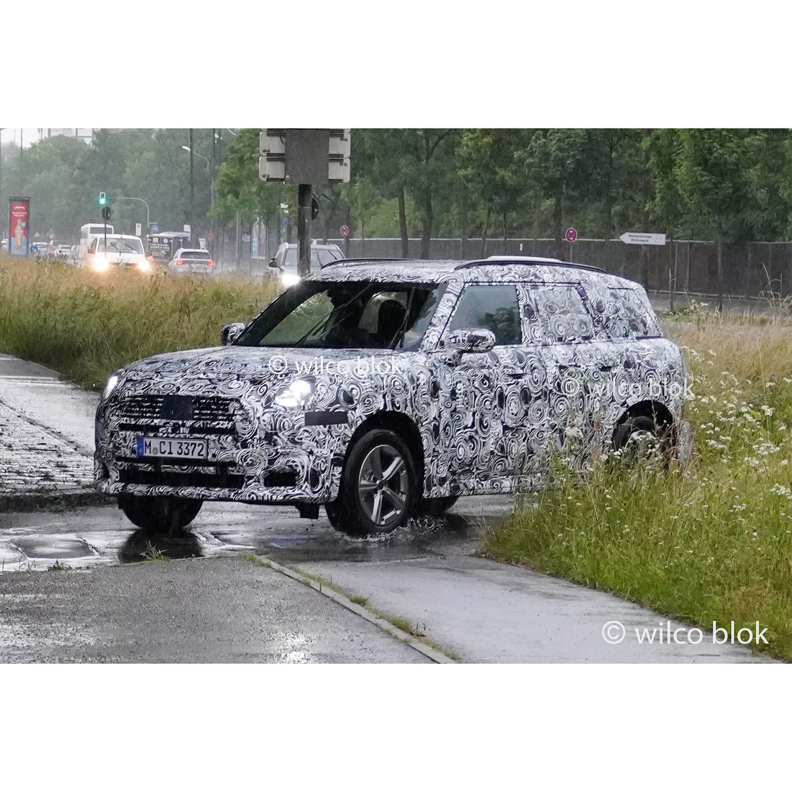 SPIED: 2024 MINI Countryman Tests Out its Winter Driving