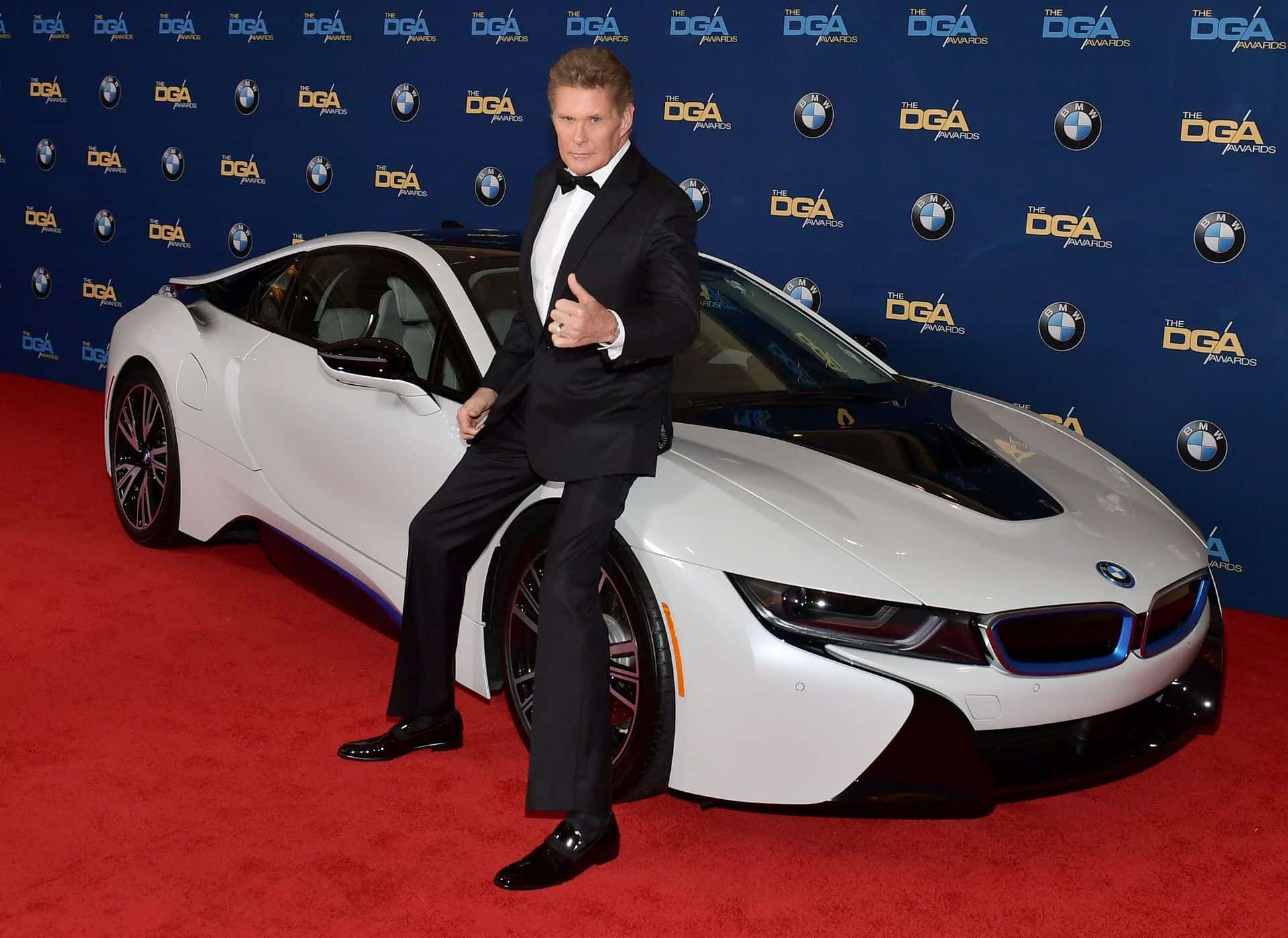 David Hasselhoff Talks to KITT About DEE in Latest BMW Ad