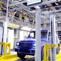 This Is Mercedes-Benz Builds the G-Class and It's a Procedure You Can't Take Your Eyes Off